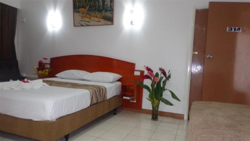 Nadi Downtown Hotel Стая снимка