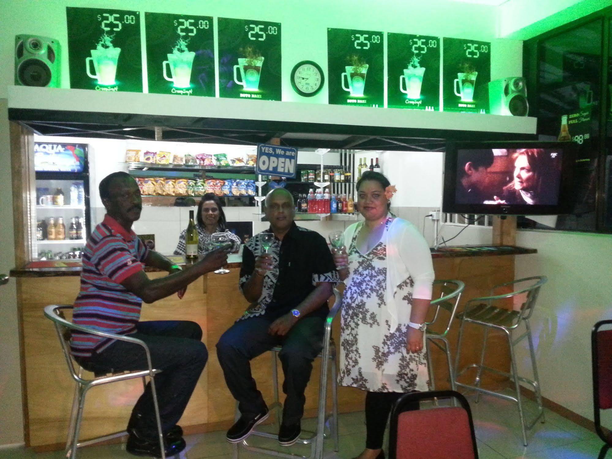 Nadi Downtown Hotel Екстериор снимка